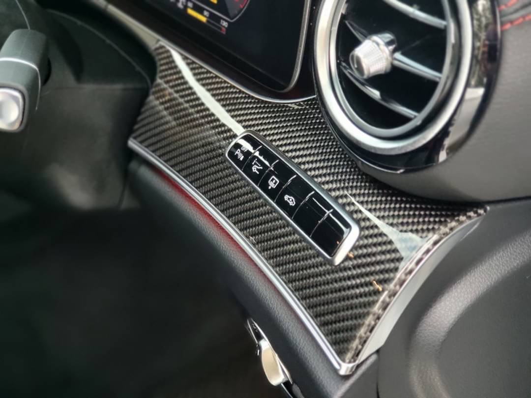 MERCEDES-BENZ AMG E53  ( 4MATIC + )