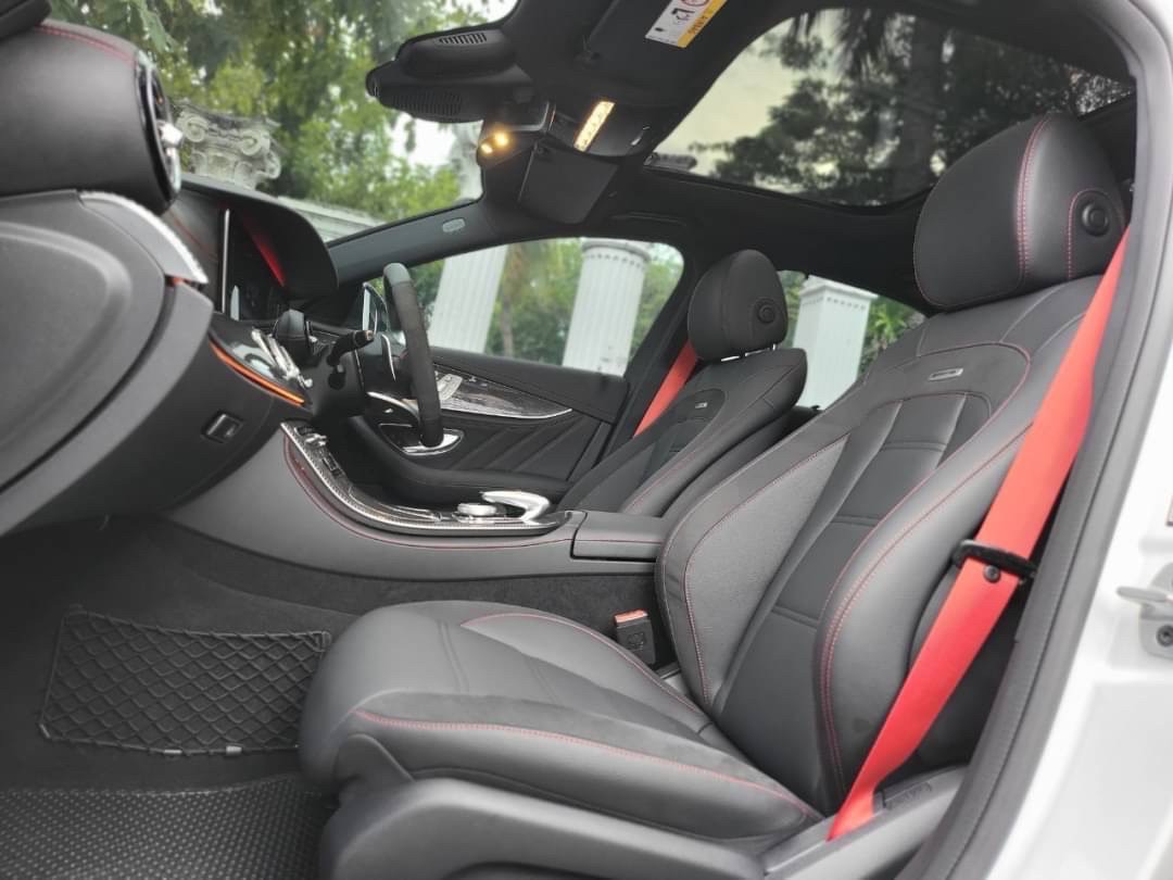 MERCEDES-BENZ AMG E53  ( 4MATIC + )