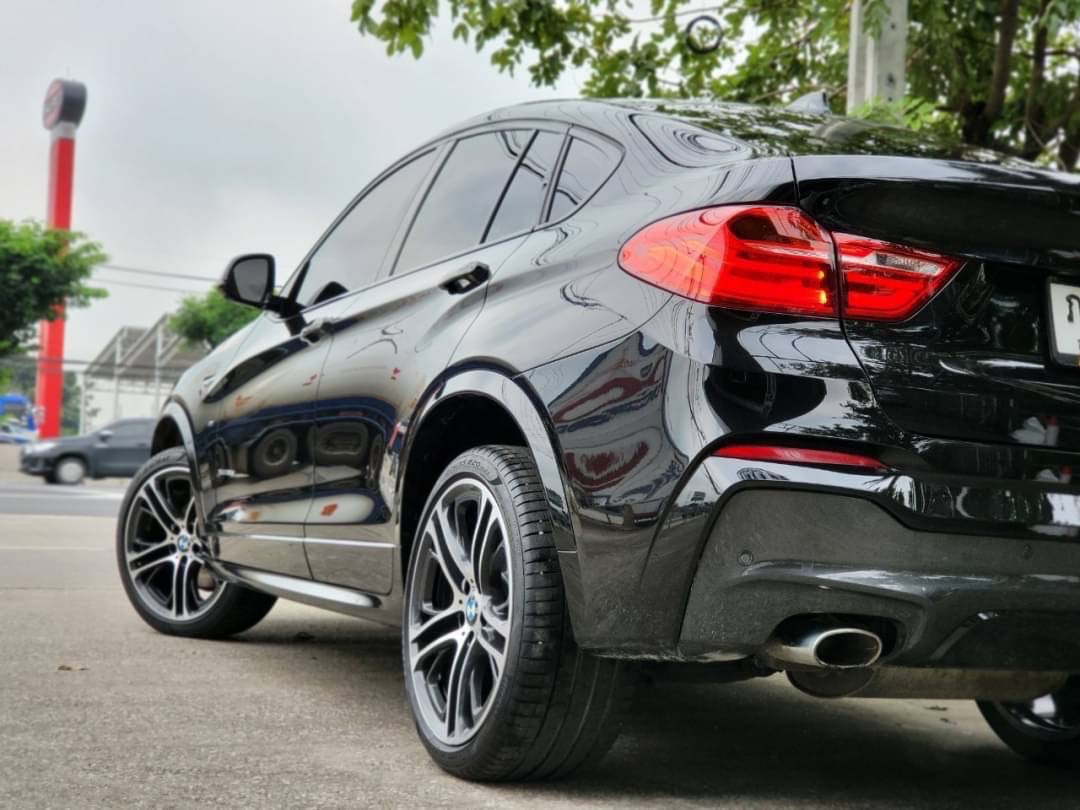 BMW X4 xDrive 20d  M-SPORT ( F26 )