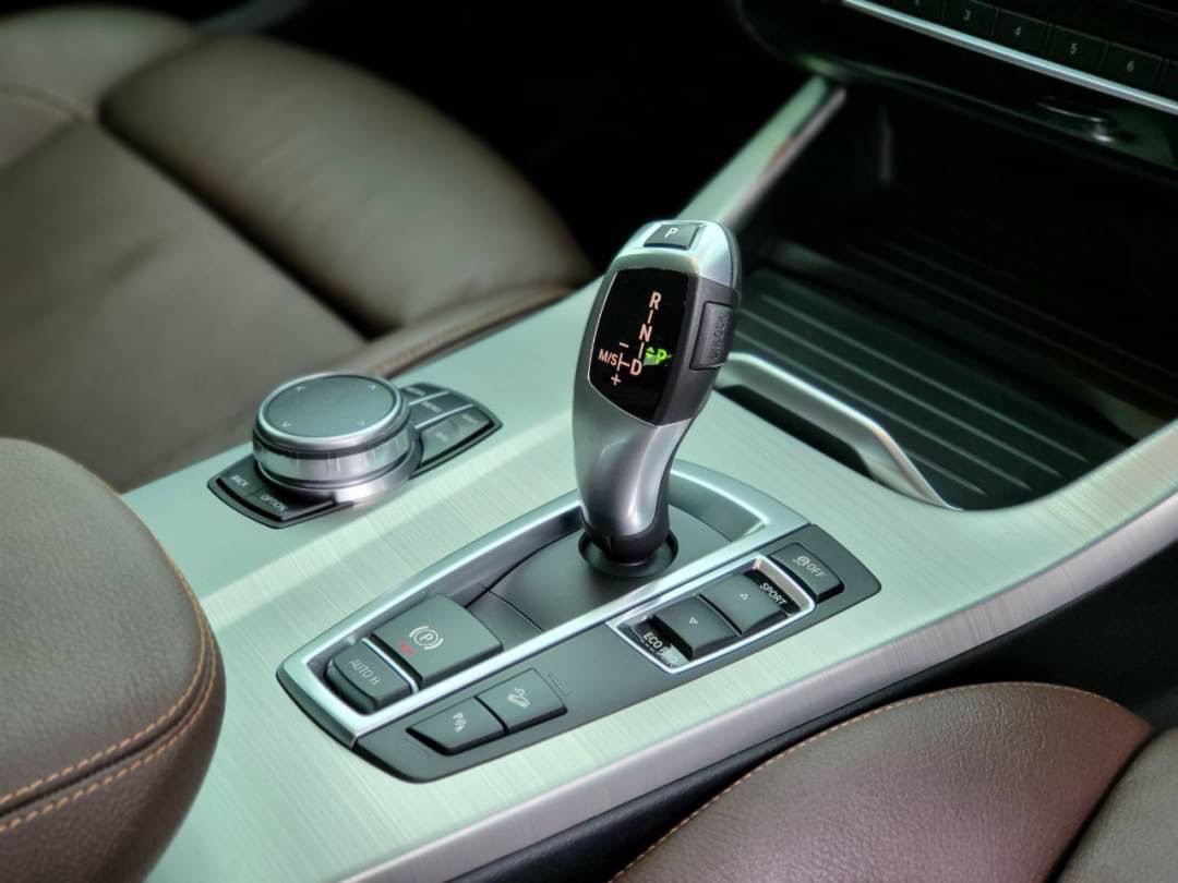 BMW X4 xDrive 20d  M-SPORT ( F26 )