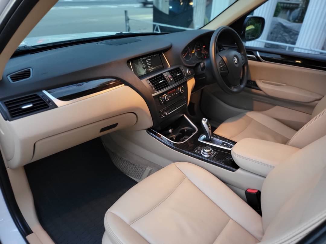 BMW X3 X-DRIVE Highline 2.0d